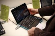Samsung NP-N310 featuring with Intel Atom processor N280,  1.66GHz
