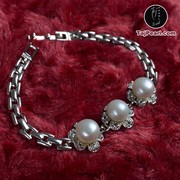 Designer Pearl Bracelets from TajPearl.com. (Shipping free in India)