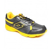 Lotto Sports Shoes + Flat 25% Off