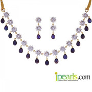 Are You Looking for Pearl Necklace Designs?