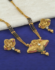 Shop a Short Mangalsutra Design at Lowest price.