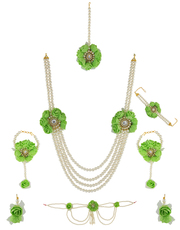 Check out collection of flower jewellery online at best price