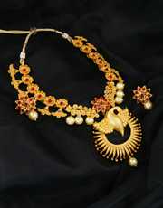 Shop for Traditional South Indian Jewellery and Necklace for Women at 