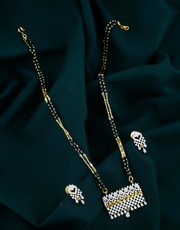 Buy Simple Mangalsutra Design Online for Women .