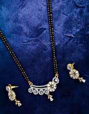 Get Latest Simple Mangalsutra Design at Best Price by Anuradha Art Jew