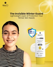 Protecting the Barrier Every Morning with a Feather-Light Sunscreen